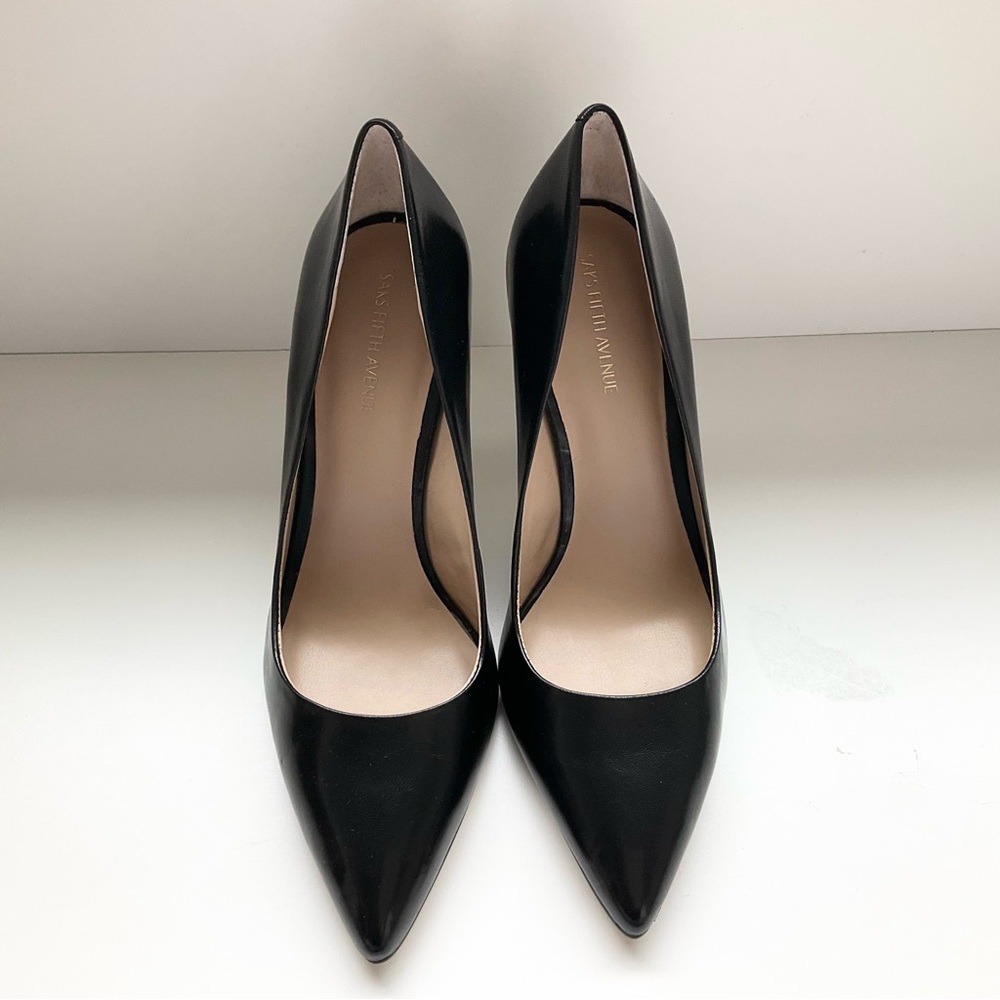 Saks Fifth Avenue Black Leather Pumps